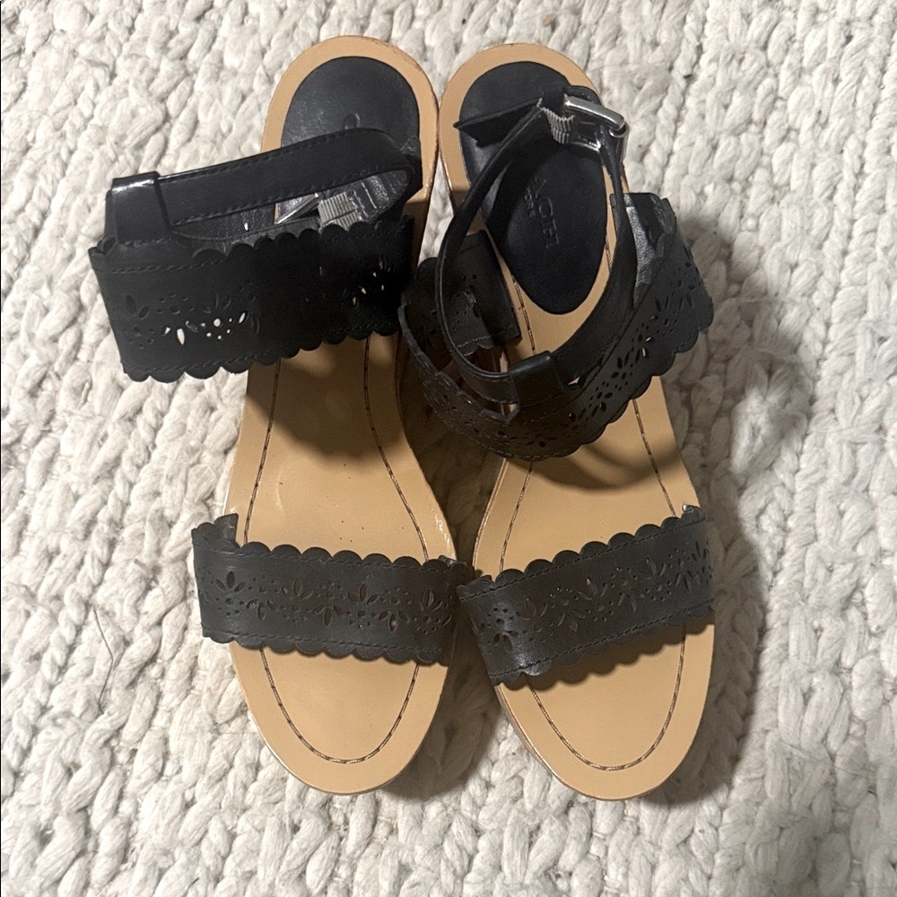 Elegant Black Wedge Sandals